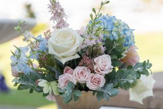 Feral Rose Floral Design - 5