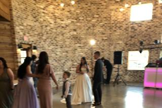 Rustic Grace Estate - 5
