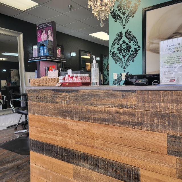 Eye Candy Salon & Blow Dry Bar - 1