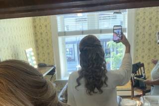 Salon-a-Go-Go - 5