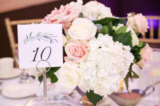 Wildrose Floral Design - 127