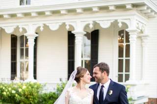 Alexia's Bridal Boutique - 19