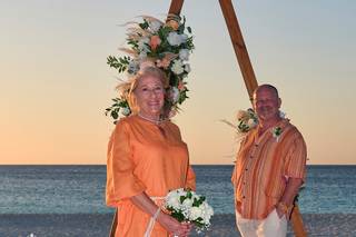 Colosal Weddings - 17