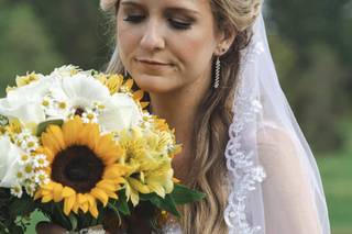 Roni's Roses Floral Design, LLC - 5