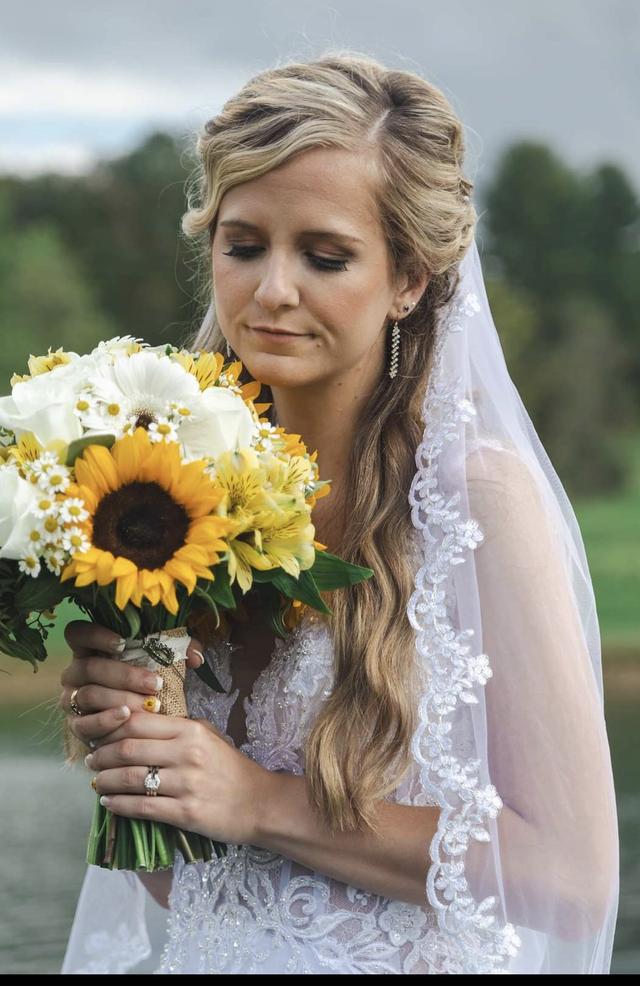 Roni's Roses Floral Design, LLC - 2