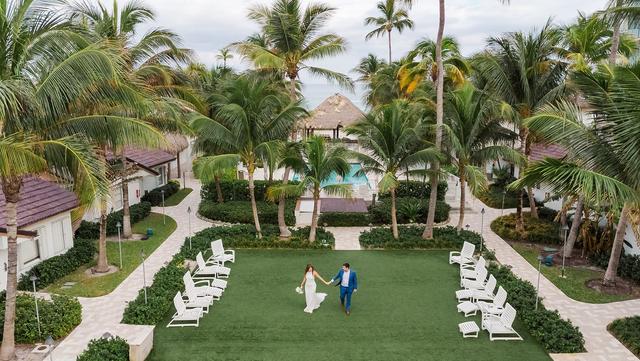 Beachcomber Resort and Villas - 3