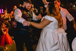 Elegant Dreams Entertainment - 13