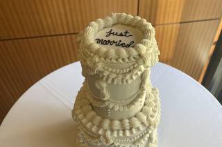 The Cupcake Shoppe Bakery - 5