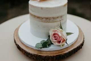 Petunia's Pies & Pastries - 19