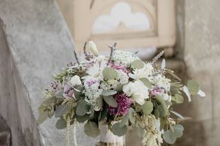 Sweet Stems Florist - 42