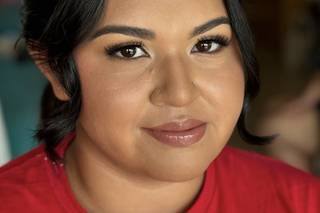 Sara Tamargo Makeup and Hair - 90