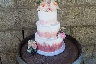 Mare's Custom Cakes - 25