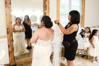 Elegant Touch Creative Events LLC - 17