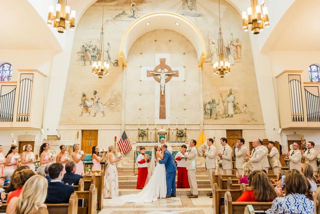 Britt Lee Wedding & Portrait Photography - 1