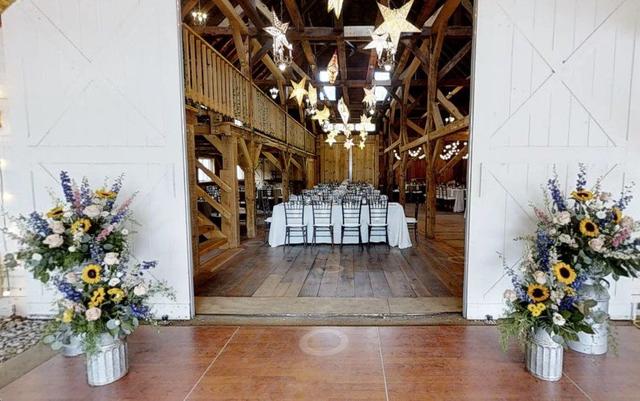 Andover Barn - 3