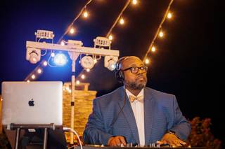 Dj America - 16