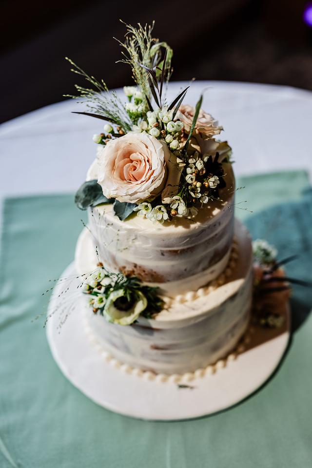 Elegant Bakery - 1