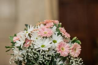 Abloom Ltd. Flowers and Events - 13