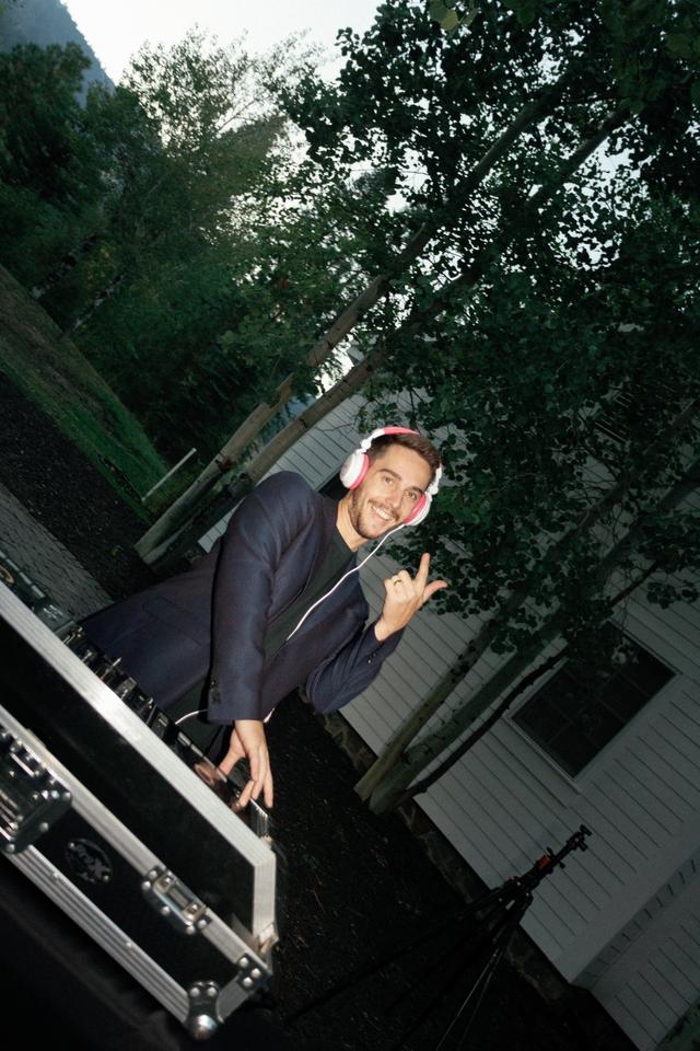 Sound Wave Events - 2