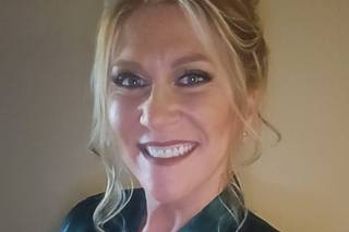 Perfect Hair and Makeup - 15