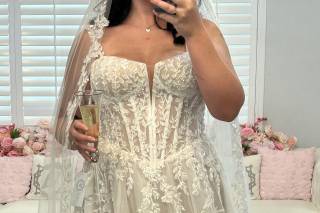 Vanessa Alfaro Bridal & Couture - 17