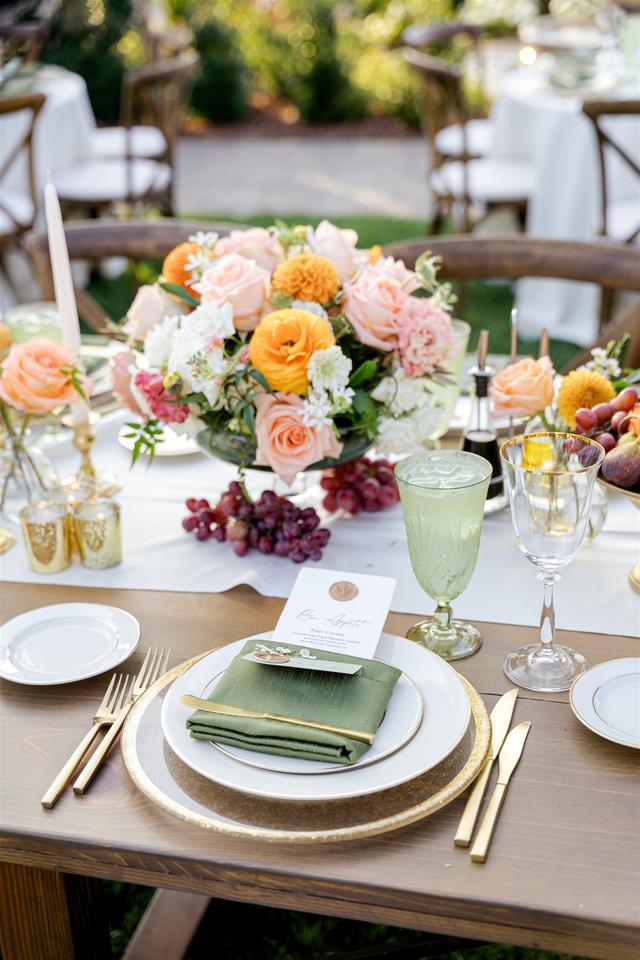 Floral Design by Reina - 2