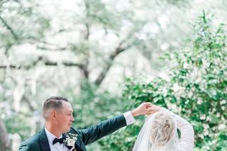 Elegant Savannah Weddings - 6