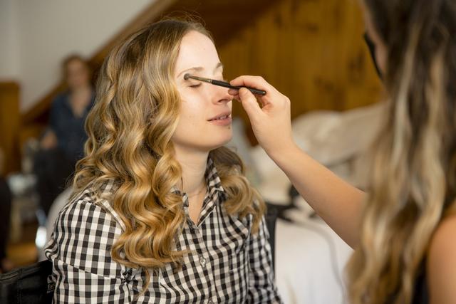bloom. Salon and Makeup Bar - 4