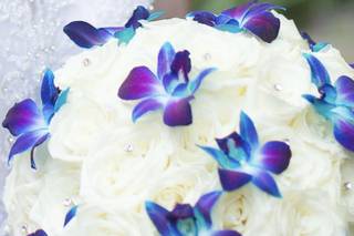 Shelly's Designs Florist - 18