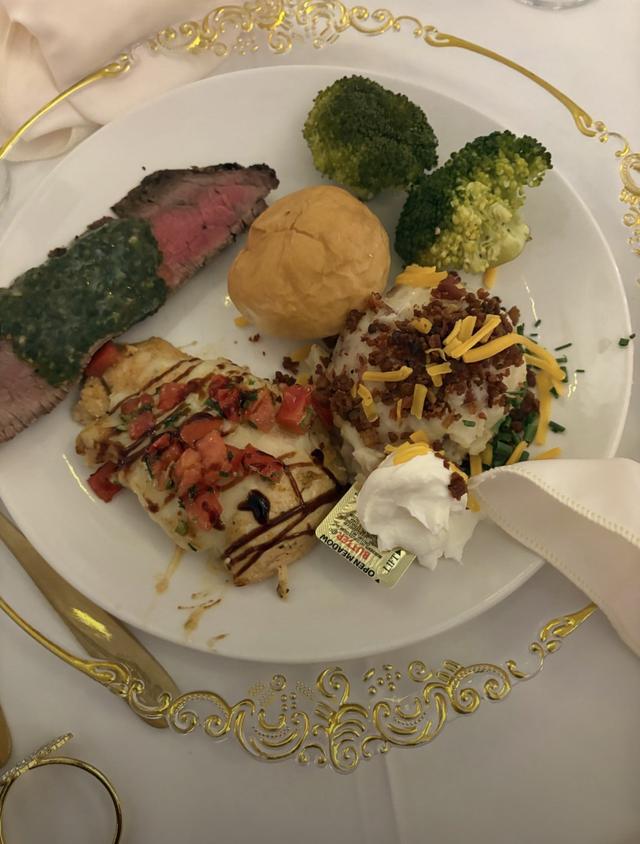 Levan's Catering - 2