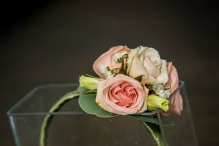 Gardenias Floral Design - 58