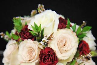 Suzie's Floral Creations - 5