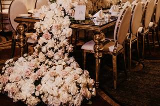 Lavish by Laila - 9