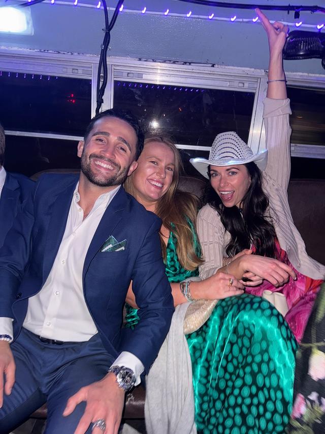 Fly-Rides Austin Party Bus - 1