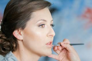 Make Me Up Artistry - 14