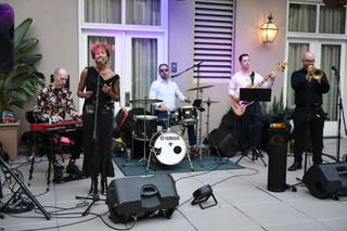 Nola Dukes Band - 8