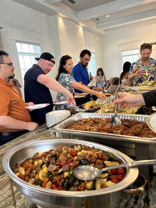 Lynn's Catering of Tampa - 2