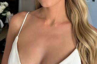 Makeup by Holly Harnwell - 11