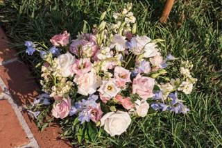 Country Club Flower Shop - 18