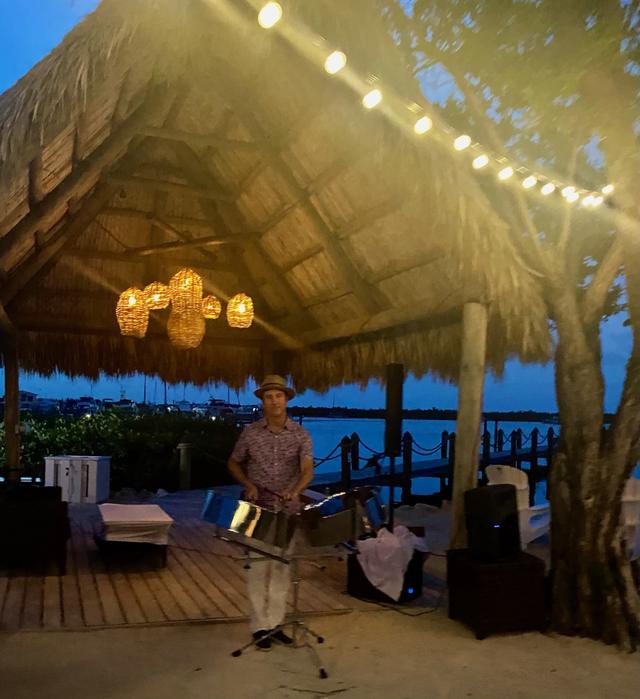 Coconut Palm Inn - 2