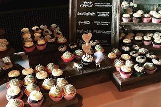 A Taste of Heaven Cupcakes - 8