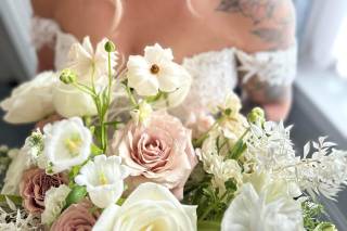 Aesthetic Events and Florals - 16