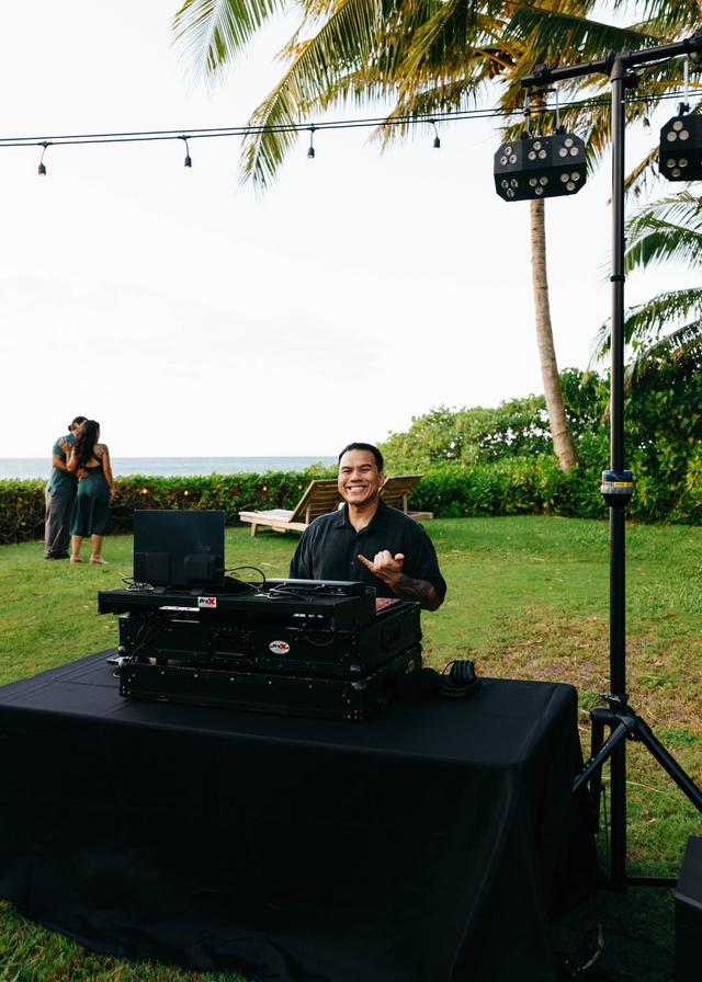 Maui Tunes Entertainment & Productions - 2