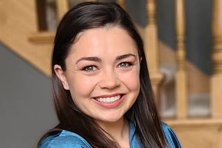 Bridget Knapik - Makeup Artist - 4