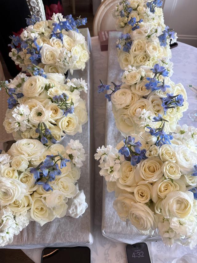 Flowers by Danielle, LLC - 4