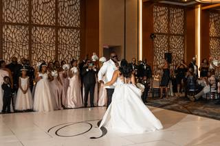 Cue The Champagne Event Planning and Design - 16