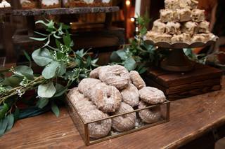 Signature Sweets By Amanda - 8