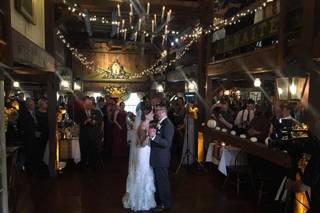 Salem Cross Inn - 66