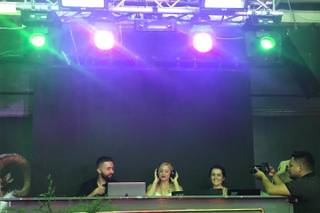Infinite Deejays - 13