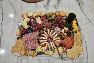 Island Hopper Charcuterie - 1